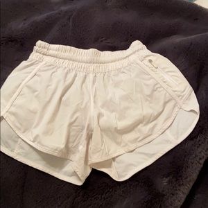 Lulu lemon tracker shorts